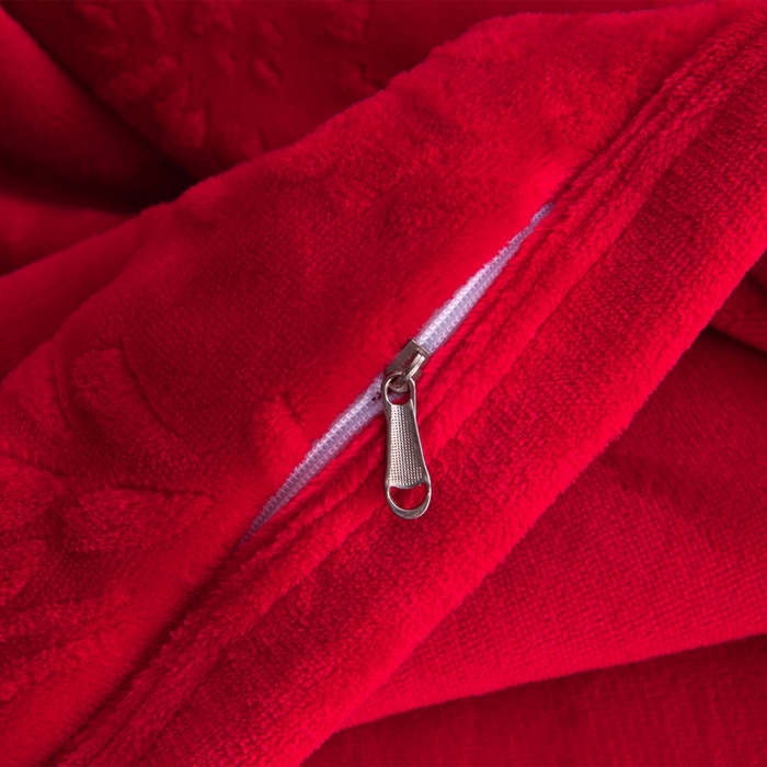 91家纺网 家纺一手货源 找家纺 星窝 2025新款高克重直播爆款纯色欧式雕花绒牛奶绒四件套 富贵花开红