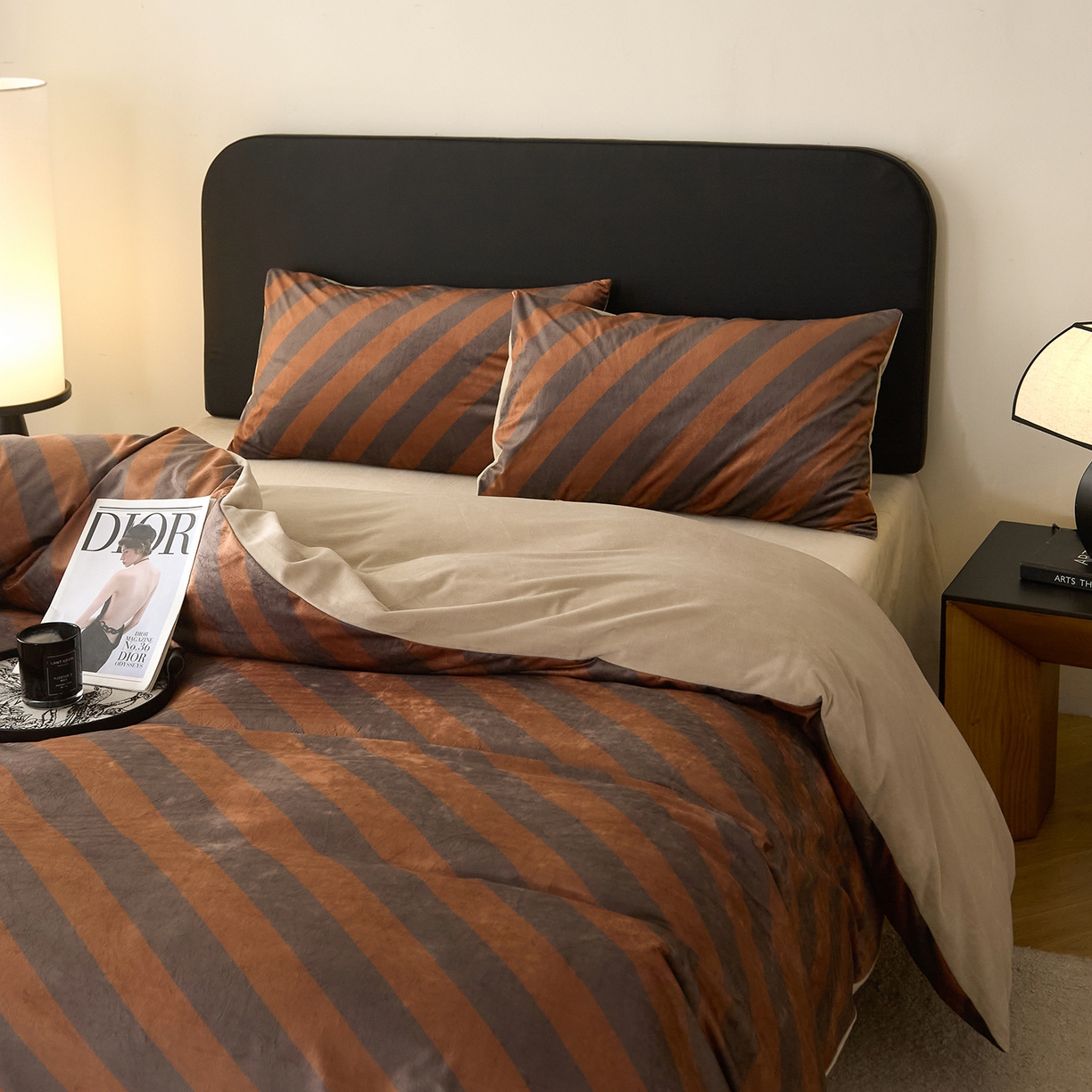 91家纺网 家纺一手货源 找家纺 （总）ONE TWO ONE 121 【德芙绒】【总共有21个颜色陆续上新】2025秋冬新款牛奶绒德芙绒宝宝绒婴儿绒短毛绒四件套床单被套【未来大热款】【提供买家秀】 会员-10 控价 标准258 加大