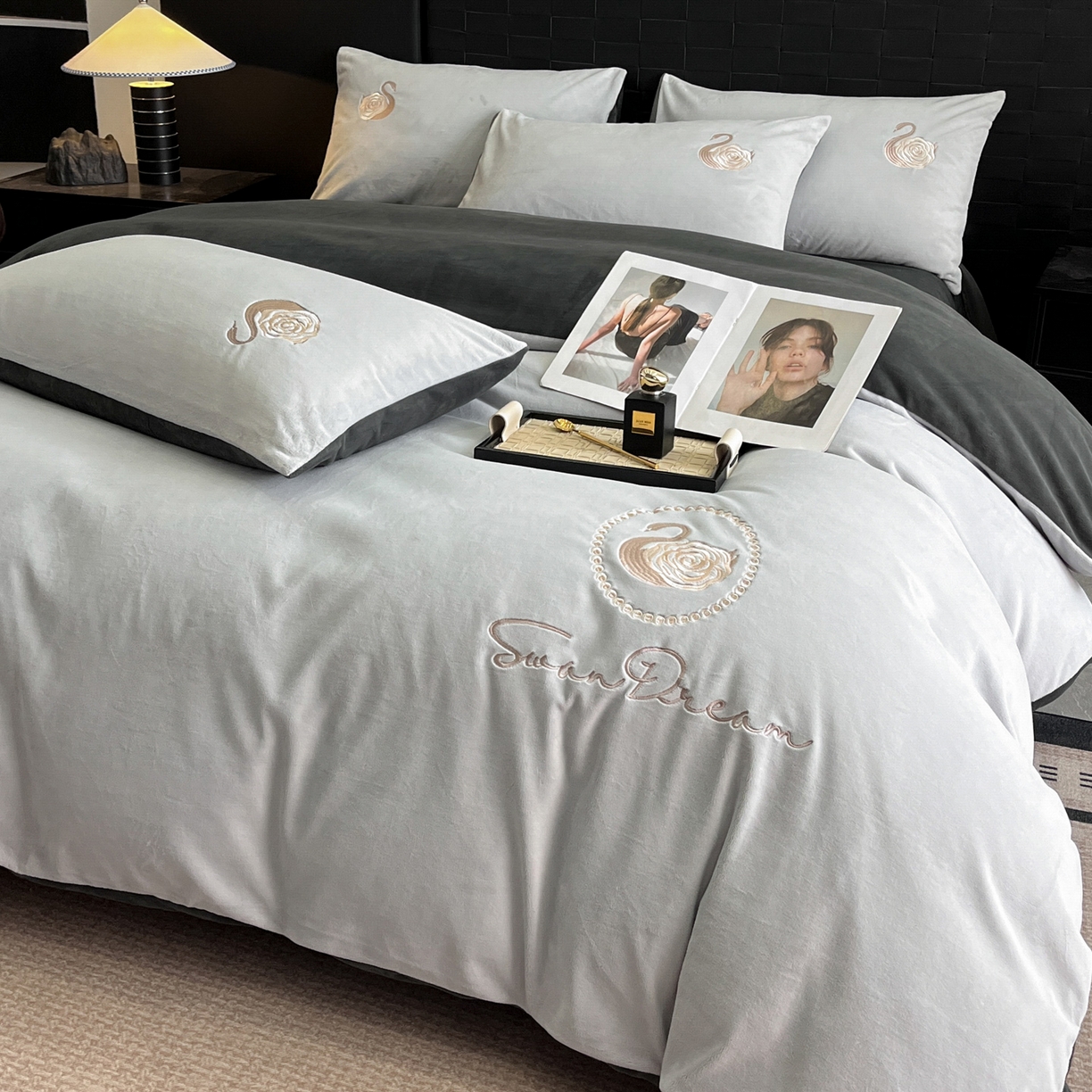 91家纺网 家纺一手货源 找家纺 （总）如一 2025新款水晶绒刺绣四件套