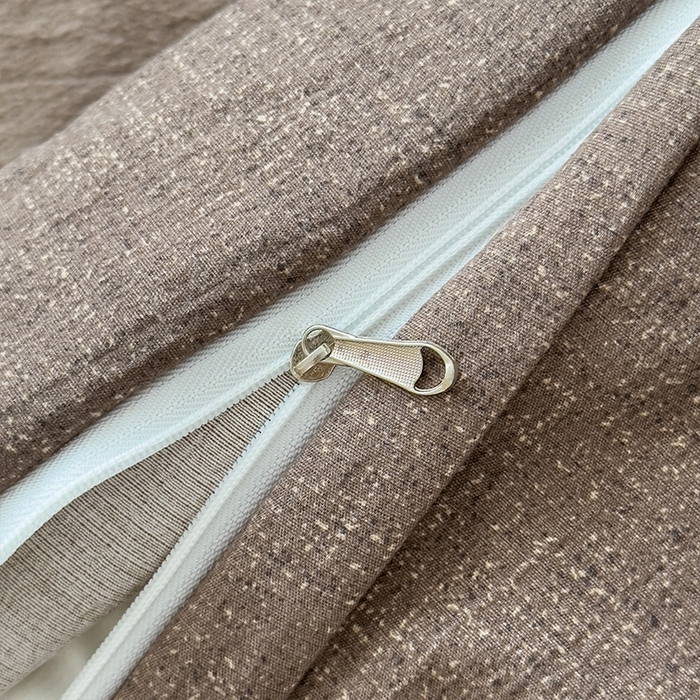 91家纺网 家纺一手货源 找家纺 丝芙妮家居（原乐视家纺） 2025新款原麻纽扣款四件套 风野涧·纽扣款