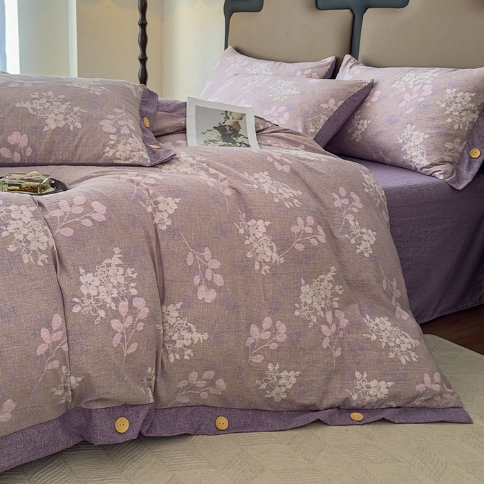 91家纺网 家纺一手货源 找家纺 丝芙妮家居（原乐视家纺） 2025新款原麻纽扣款四件套 花畔呢喃·纽扣款