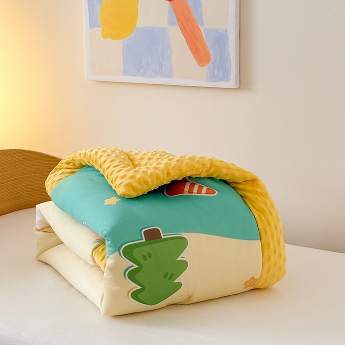 91家纺网 家纺一手货源 找家纺 嗨生活 2025新款针织棉豆豆被儿童豆豆被幼儿园豆豆被被子被芯 叠拍图