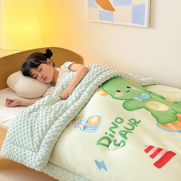 91家纺网 家纺一手货源 找家纺 嗨生活 2025新款针织棉豆豆被儿童豆豆被幼儿园豆豆被被子被芯 恐龙宝宝