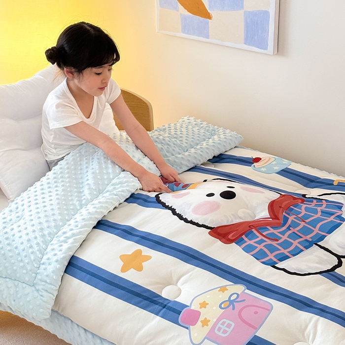 91家纺网 家纺一手货源 找家纺 嗨生活 2025新款针织棉豆豆被儿童豆豆被幼儿园豆豆被被子被芯 雪地狗