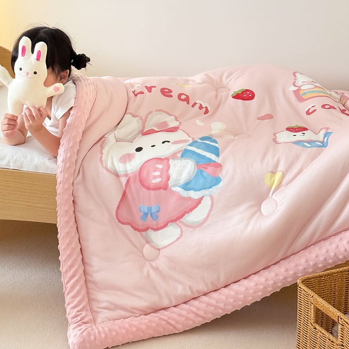 91家纺网 家纺一手货源 找家纺 嗨生活 2025新款针织棉豆豆被儿童豆豆被幼儿园豆豆被被子被芯 萌小兔