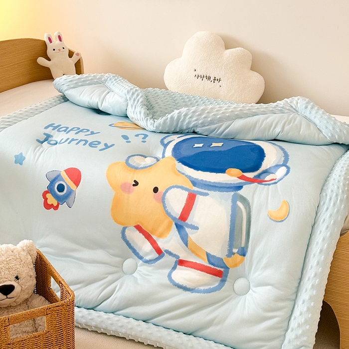 91家纺网 家纺一手货源 找家纺 嗨生活 2025新款针织棉豆豆被儿童豆豆被幼儿园豆豆被被子被芯 开心宇航员