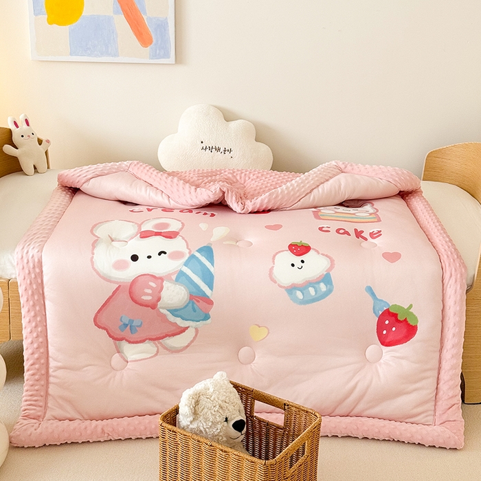 91家纺网 家纺一手货源 找家纺 嗨生活 2025新款针织棉豆豆被儿童豆豆被幼儿园豆豆被被子被芯 萌小兔