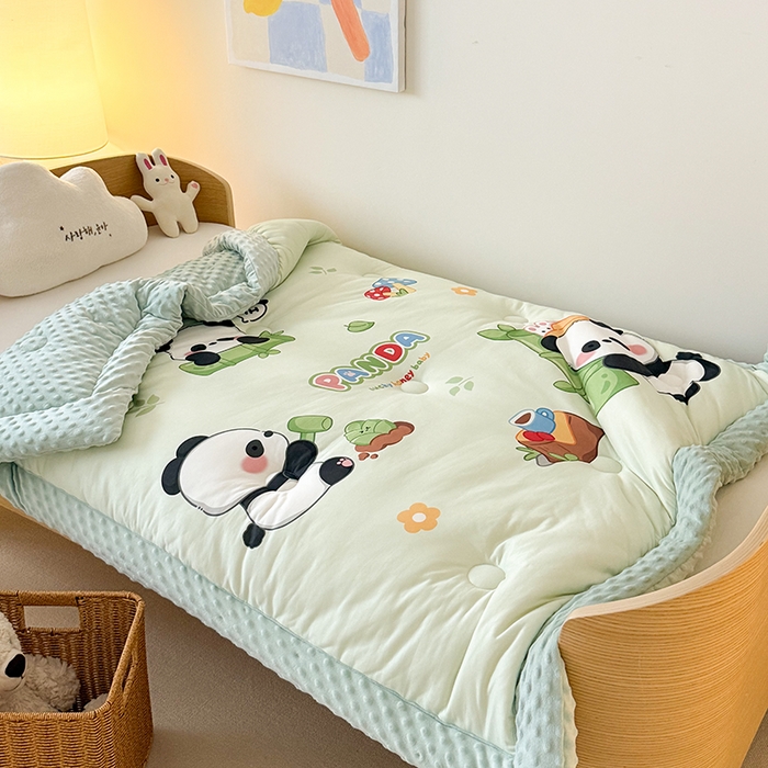 91家纺网 家纺一手货源 找家纺 嗨生活 2025新款针织棉豆豆被儿童豆豆被幼儿园豆豆被被子被芯 熊猫之家