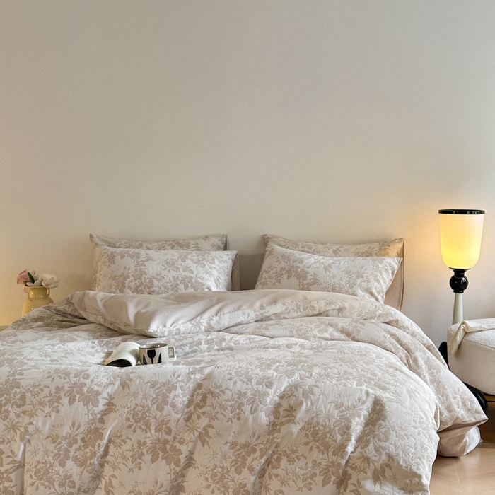 91家纺网 家纺一手货源 找家纺 （总）宜代光年 2025新款60s水洗棉提花系列四件套-第一批-场景一