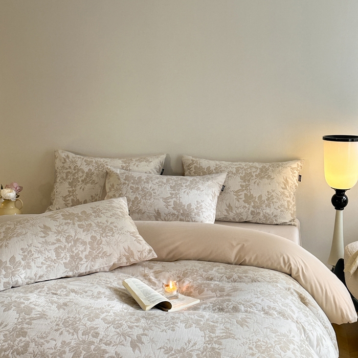 91家纺网 家纺一手货源 找家纺 （总）宜代光年 2025新款60s水洗棉提花系列四件套-第一批-场景一