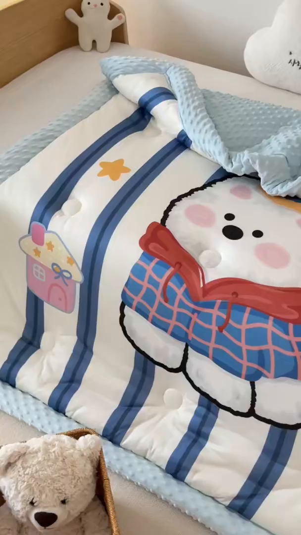 91家纺网 家纺一手货源 找家纺 嗨生活 2025新款针织棉豆豆被儿童豆豆被幼儿园豆豆被被子被芯 雪地狗