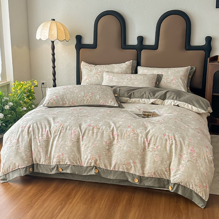 91家纺网 家纺一手货源 找家纺 丝芙妮家居（原乐视家纺） 2025新款原麻纽扣款四件套 岁月留声·纽扣款