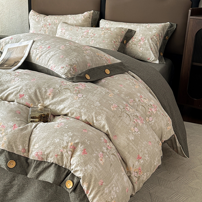 91家纺网 家纺一手货源 找家纺 丝芙妮家居（原乐视家纺） 2025新款原麻纽扣款四件套 岁月留声·纽扣款