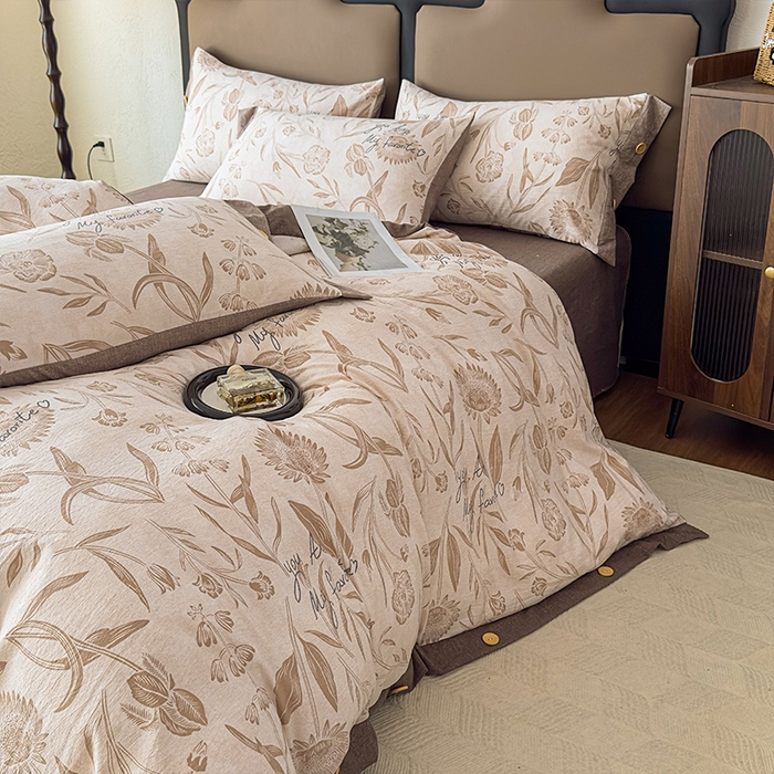 91家纺网 家纺一手货源 找家纺 丝芙妮家居（原乐视家纺） 2025新款原麻纽扣款四件套 叶新泽-咖·纽扣款