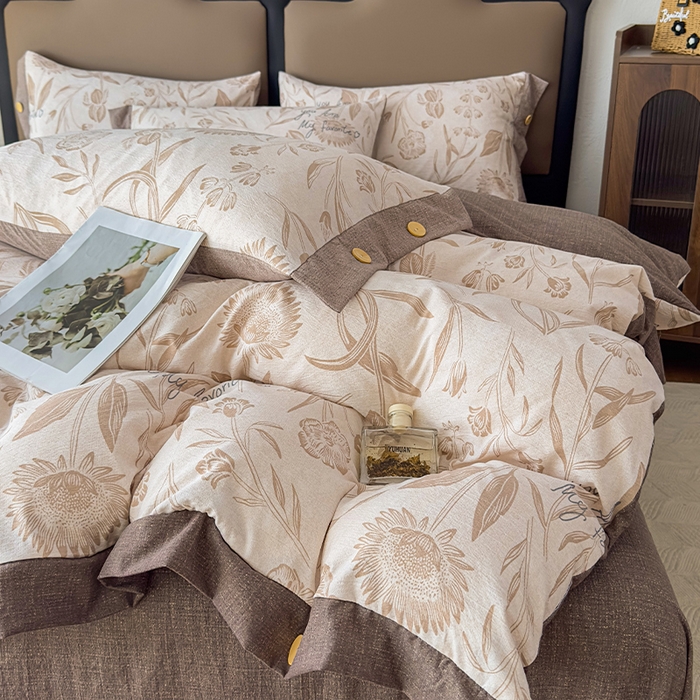 91家纺网 家纺一手货源 找家纺 丝芙妮家居（原乐视家纺） 2025新款原麻纽扣款四件套 叶新泽-咖·纽扣款