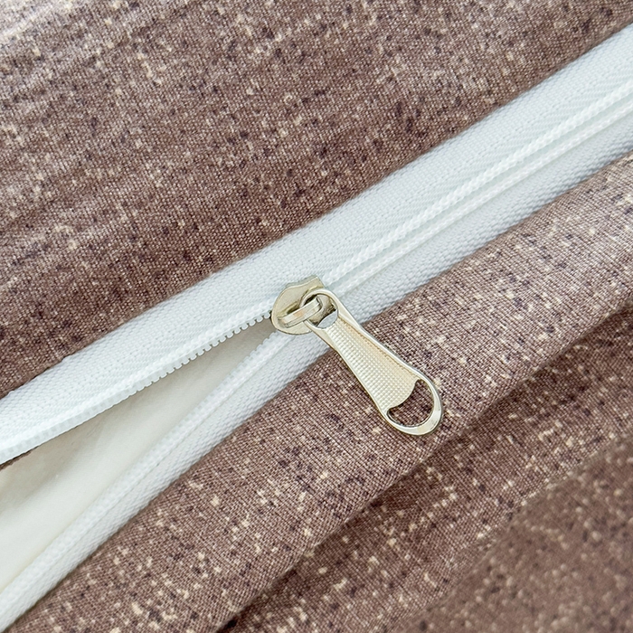 91家纺网 家纺一手货源 找家纺 丝芙妮家居（原乐视家纺） 2025新款原麻纽扣款四件套 叶新泽-咖·纽扣款