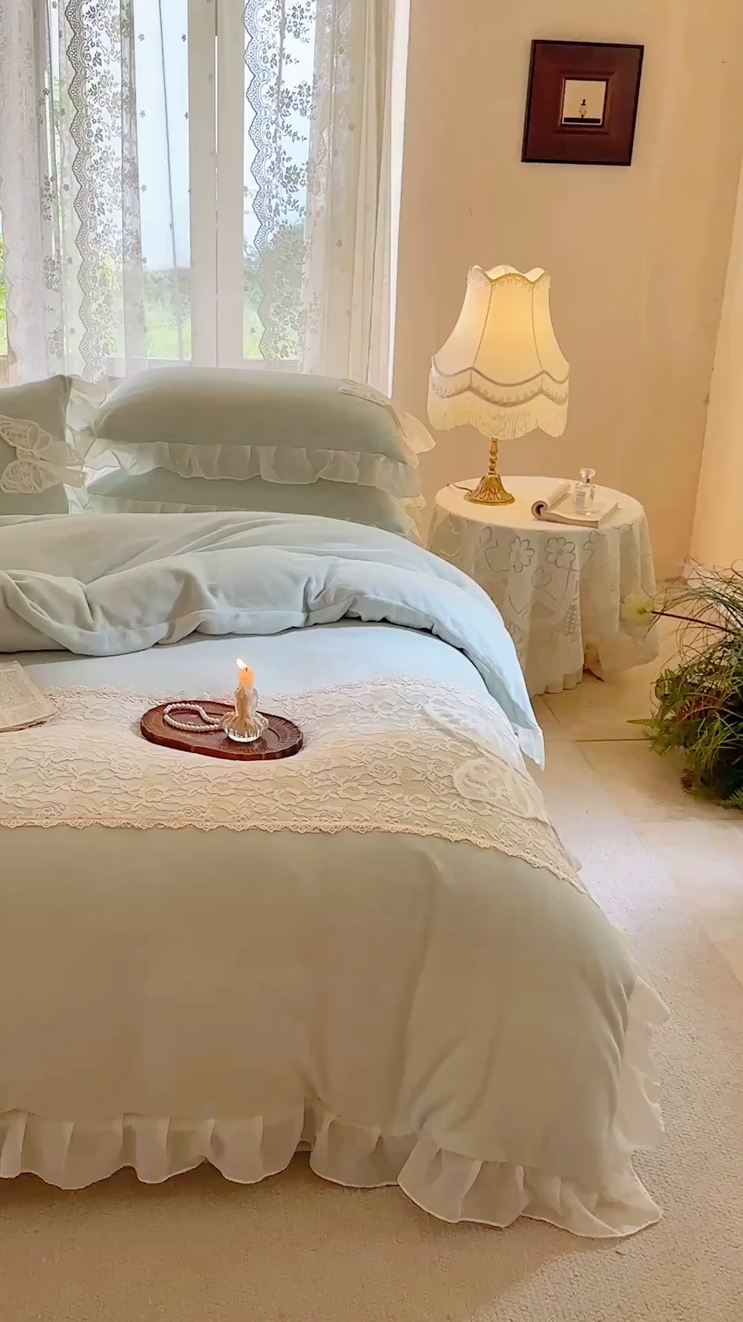 91家纺网 家纺一手货源 找家纺 米可 2025新款立体蝴蝶结公主风牛奶绒蕾丝花边四件套-艾拉系列二 艾拉-浅绿