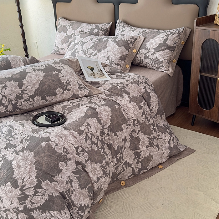 91家纺网 家纺一手货源 找家纺 丝芙妮家居（原乐视家纺） 2025新款原麻纽扣款四件套 萤野·纽扣款