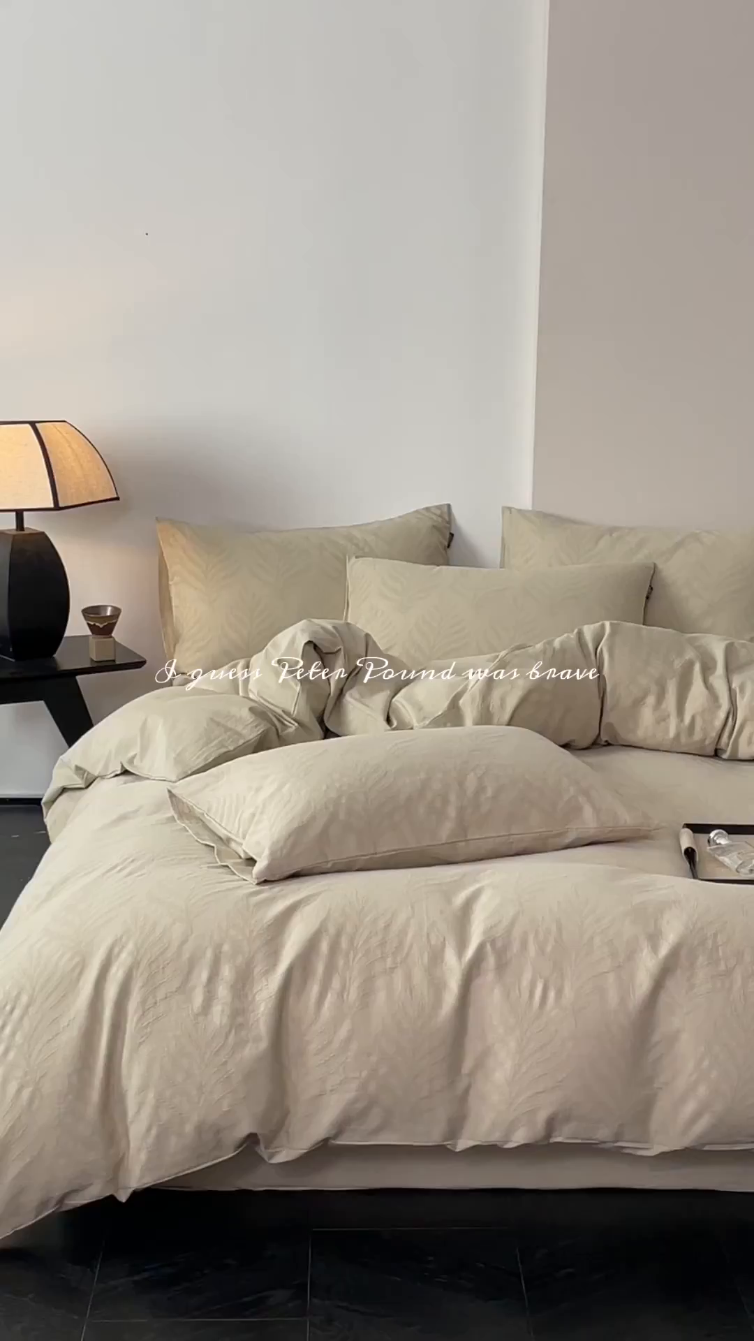 91家纺网 家纺一手货源 找家纺 （总）宜代光年 2025新款60s水洗棉提花系列四件套-第二批-场景一