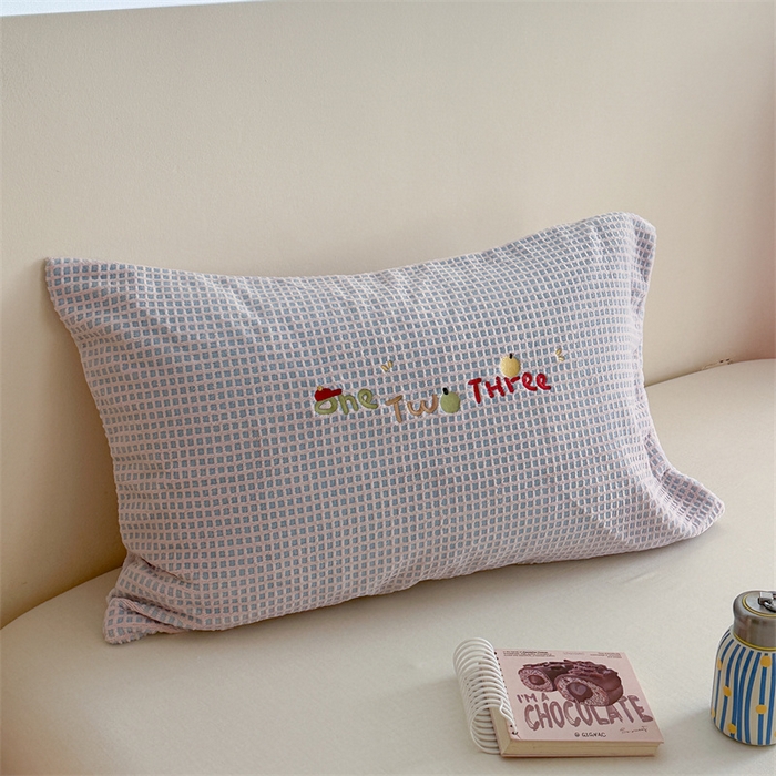 91家纺网 家纺一手货源 找家纺 暖生活 2025新款牛奶雕花绒单品枕套被套床笠-三小只系列 三只头像