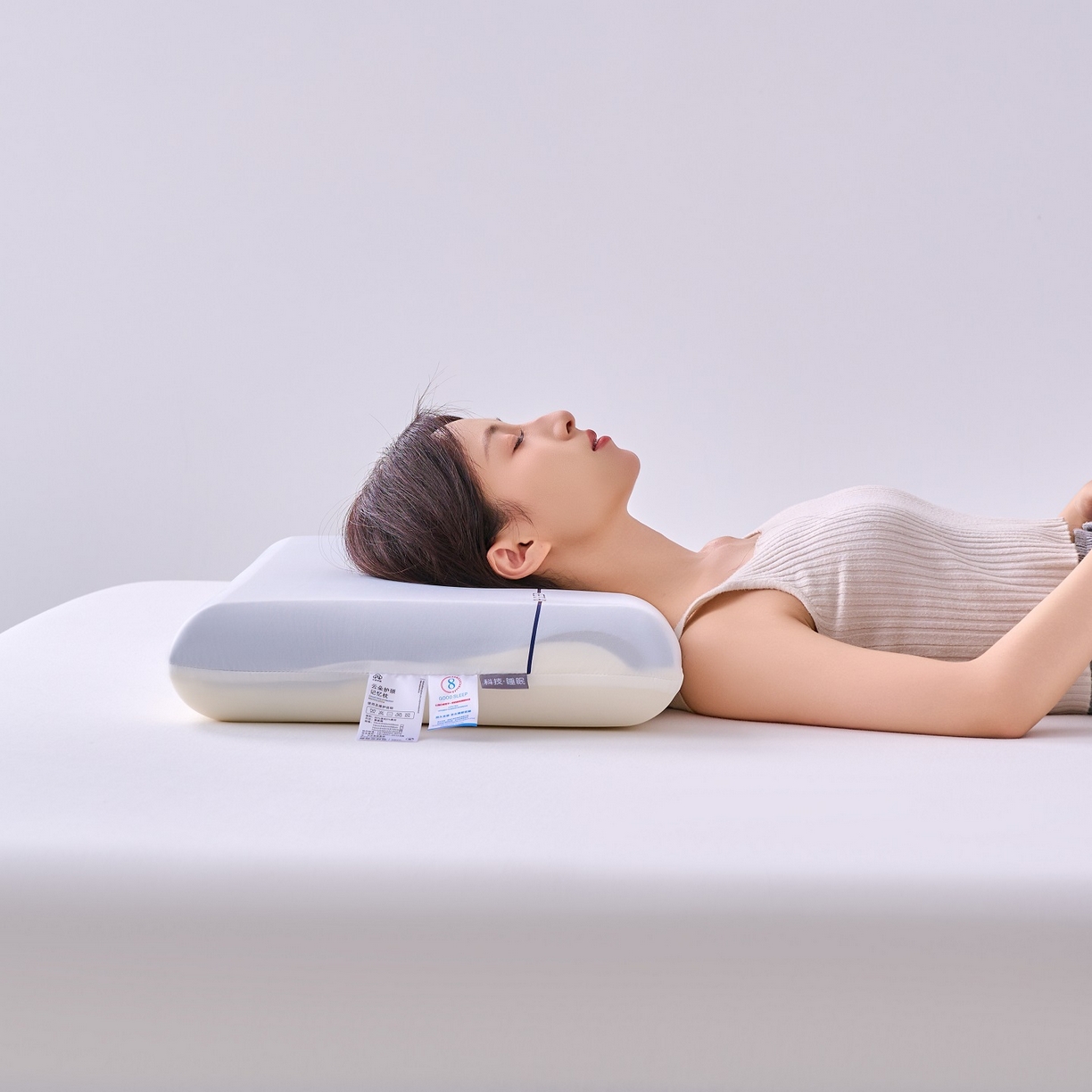 91家纺网 家纺一手货源 找家纺 明星枕业 2025新款朵朵酒店同款星球Pro零压记忆绵枕枕头成人护颈椎枕助睡眠男枕芯 零压记忆绵枕-单芯白色
