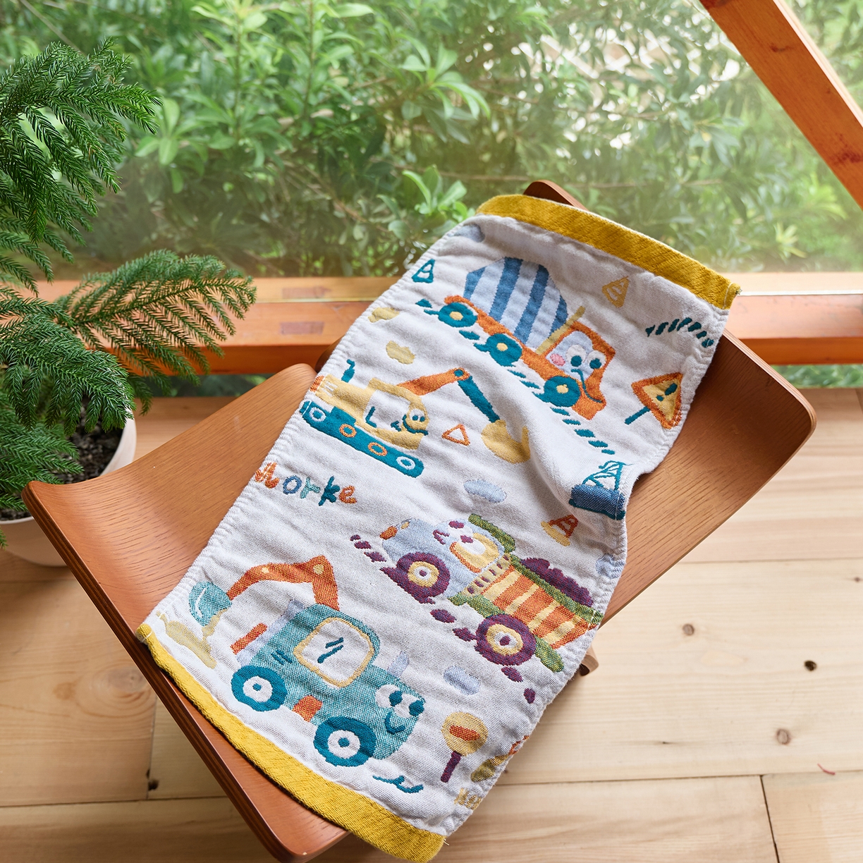 91家纺网 家纺一手货源 找家纺 沐瑟家纺 2025新款全棉纱布儿童卡通小毛巾 工程车 25*50cm/条