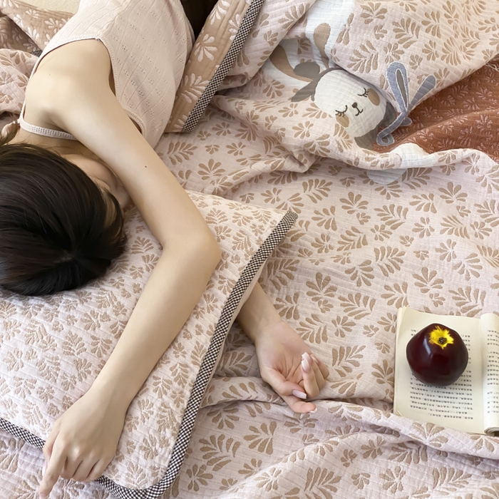 91家纺网 家纺一手货源 找家纺 麻依 2025新款软萌纱布床盖三件套（控价：229元） 许愿小兔