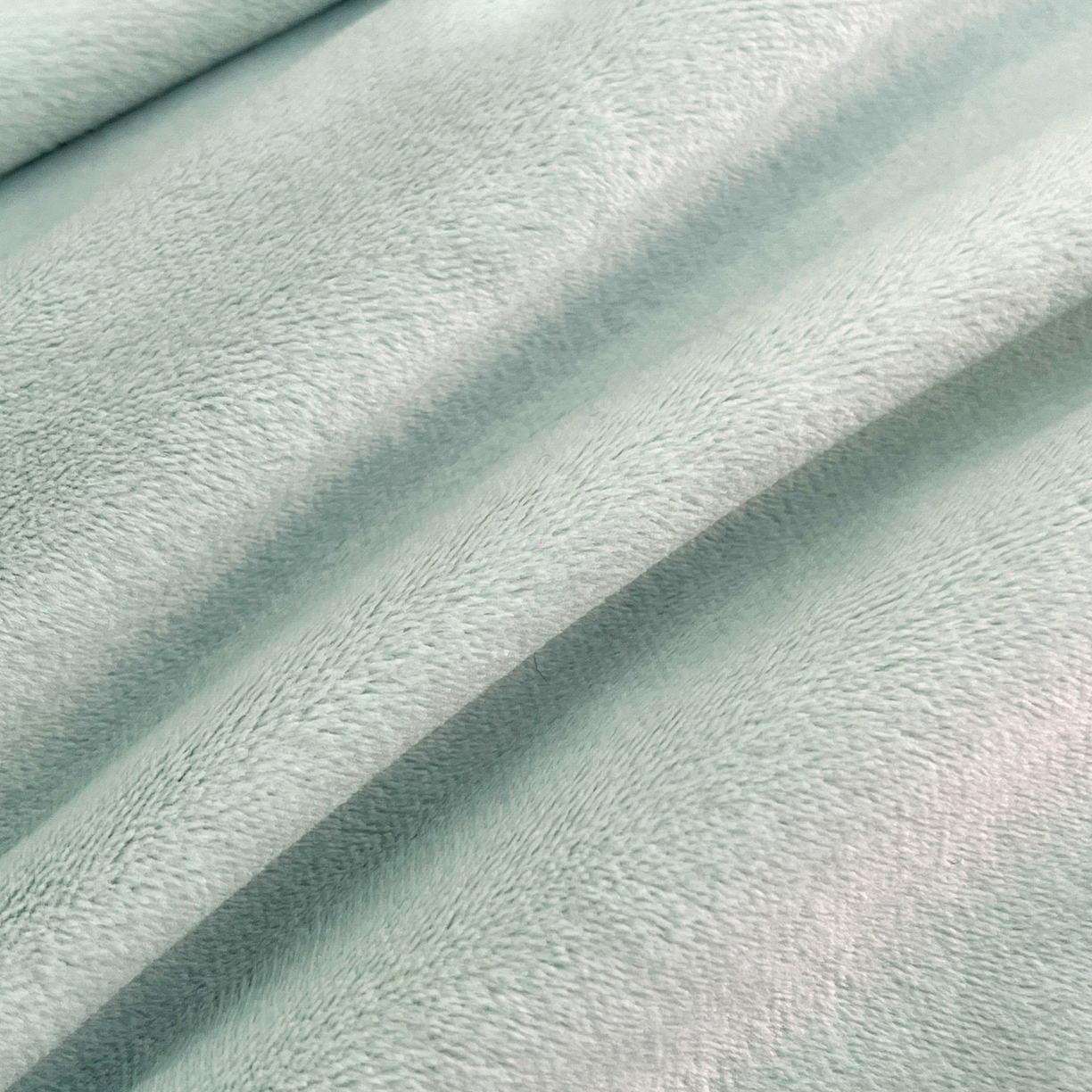 91家纺网 家纺一手货源 找家纺 如一 2025新款水晶绒刺绣四件套 天鹅-梵星兰