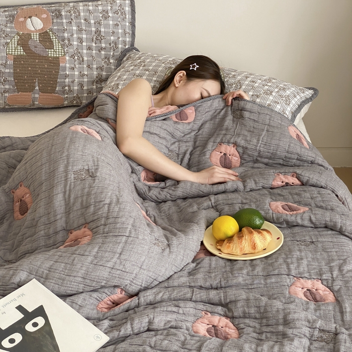 91家纺网 家纺一手货源 找家纺 （总）麻依 2025新款十层纱布软萌泡芙被被子春秋被子被芯