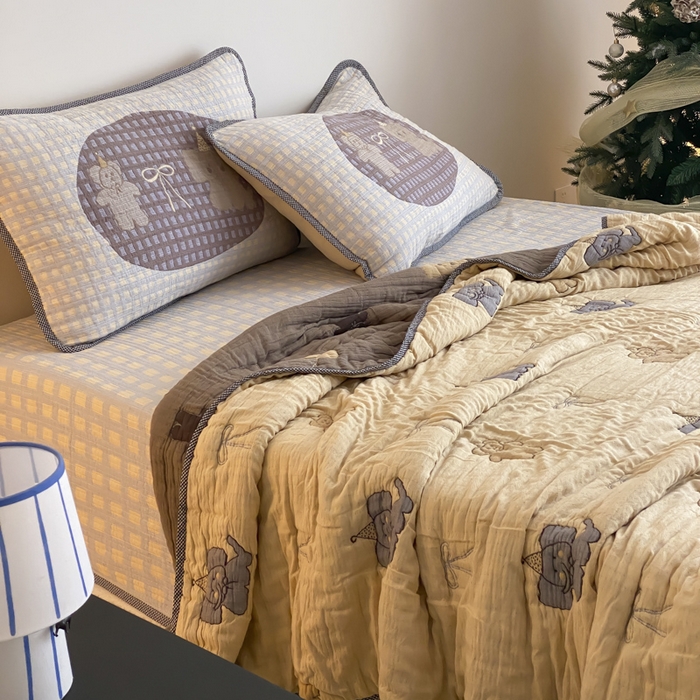 91家纺网 家纺一手货源 找家纺 麻依 2025新款十层纱布软萌泡芙被被子春秋被子被芯 小熊小象