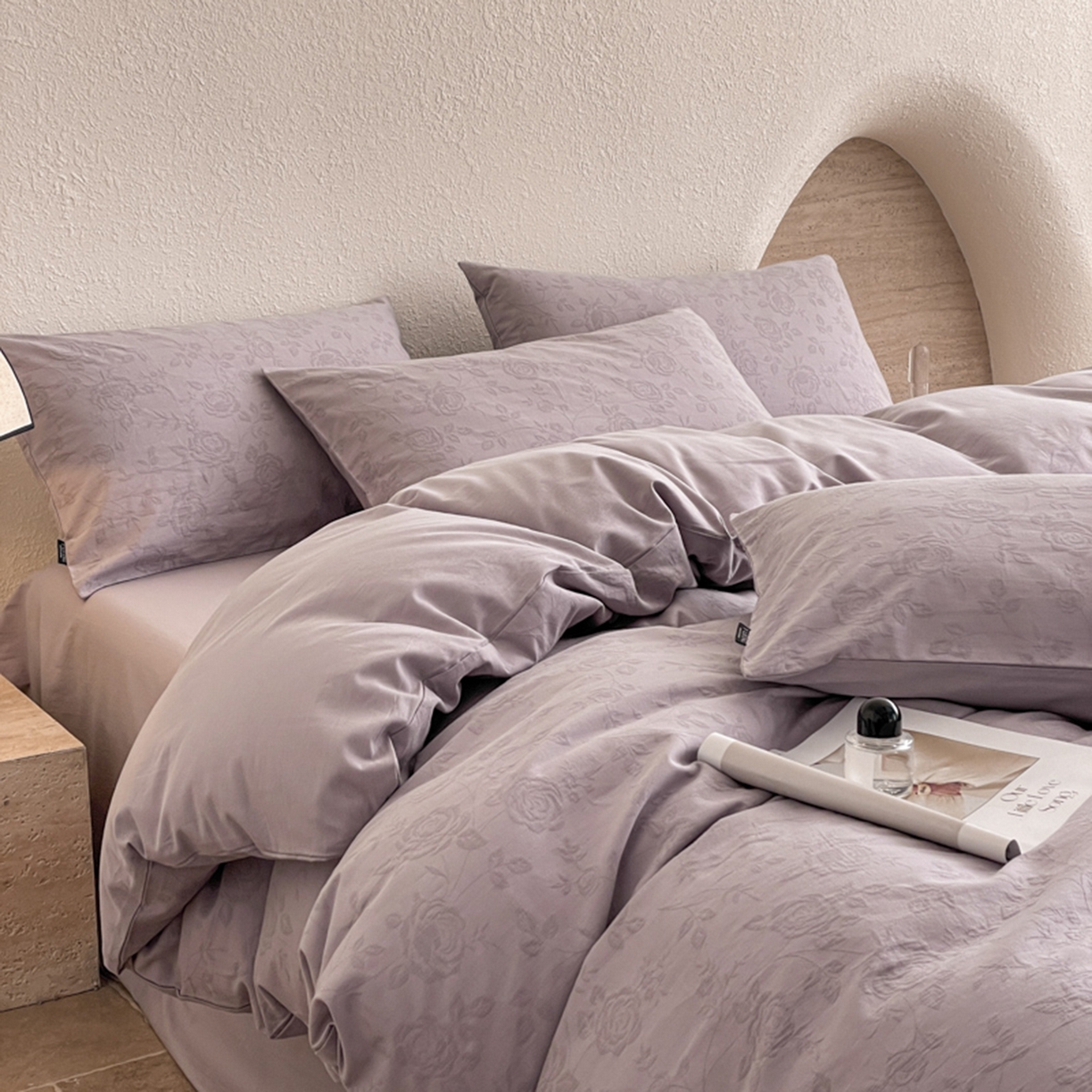 91家纺网 家纺一手货源 找家纺 （总）宜代光年 2025新款三层纱60s水洗棉提花系列四件套