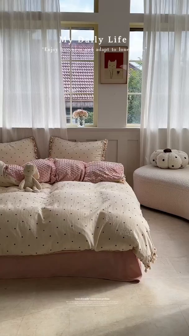 91家纺网 家纺一手货源 找家纺 洋铭区（原狠狠爱） 2025秋冬彩球双层纱+豆豆绒四件套系列 小米黑点