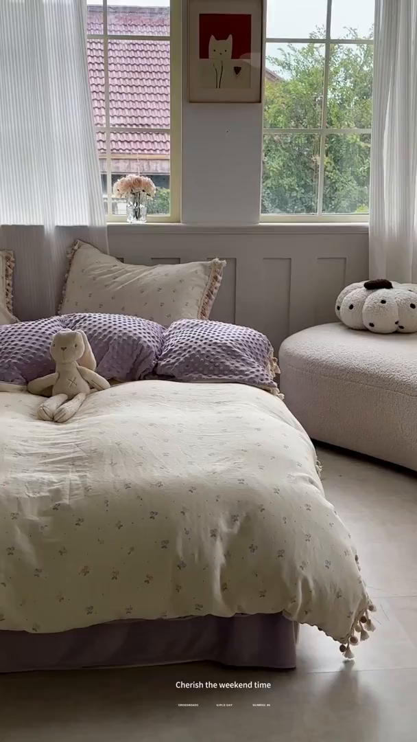 91家纺网 家纺一手货源 找家纺 洋铭区（原狠狠爱） 2025秋冬彩球双层纱+豆豆绒四件套系列 果酱樱桃