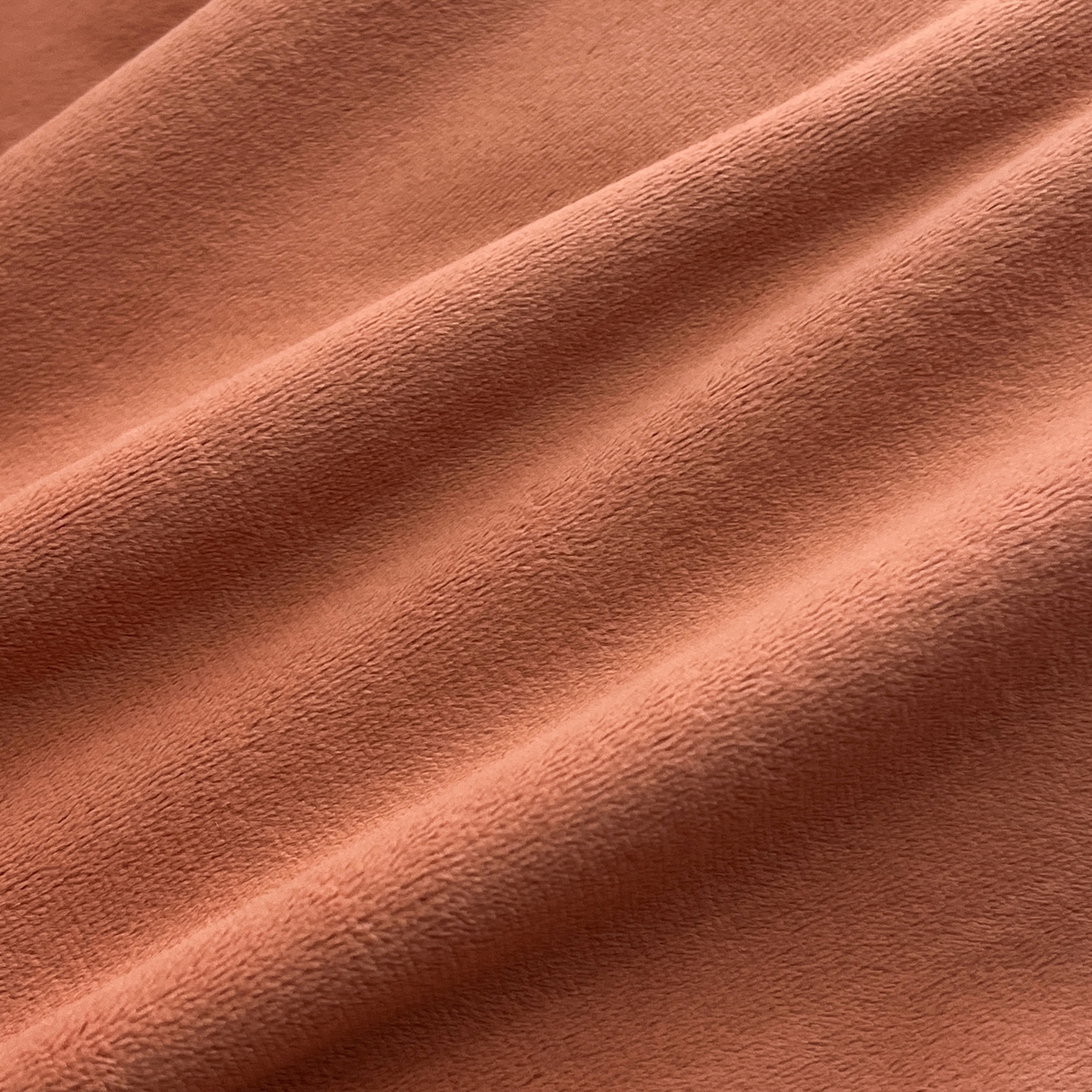 91家纺网 家纺一手货源 找家纺 如一 2025新款水晶绒刺绣四件套 天鹅-魅力橙