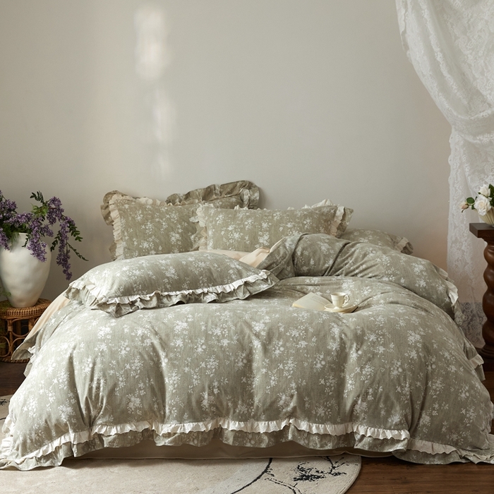 91家纺网 家纺一手货源 找家纺 金奇达家纺 2025新款A类保暖羽零™空气拉绒加厚法式荷叶边四件套热肤膜【森屿集】