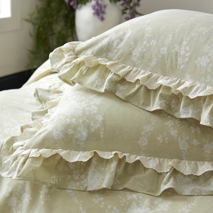 91家纺网 家纺一手货源 找家纺 金奇达家纺 2025新款A类保暖羽零™空气拉绒加厚法式荷叶边四件套热肤膜【森屿集】（会员减50元） 热肤膜【森屿集】系列，标准号全网控价（折后券后）不低于228元  绿屿浮光