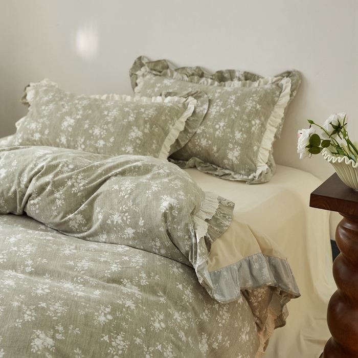 91家纺网 家纺一手货源 找家纺 金奇达家纺 2025新款A类保暖羽零™空气拉绒加厚法式荷叶边四件套热肤膜【森屿集】