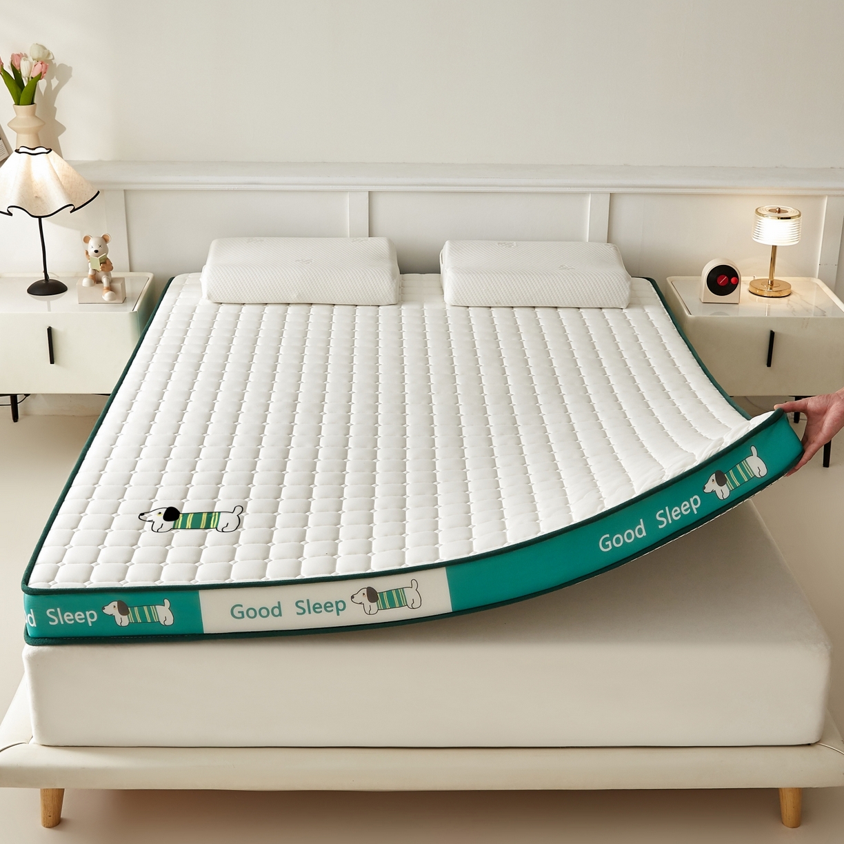 91家纺网 家纺一手货源 找家纺 元昊床垫 2025新款立体针织乳胶记忆海绵床垫 旺旺狗-绿围白