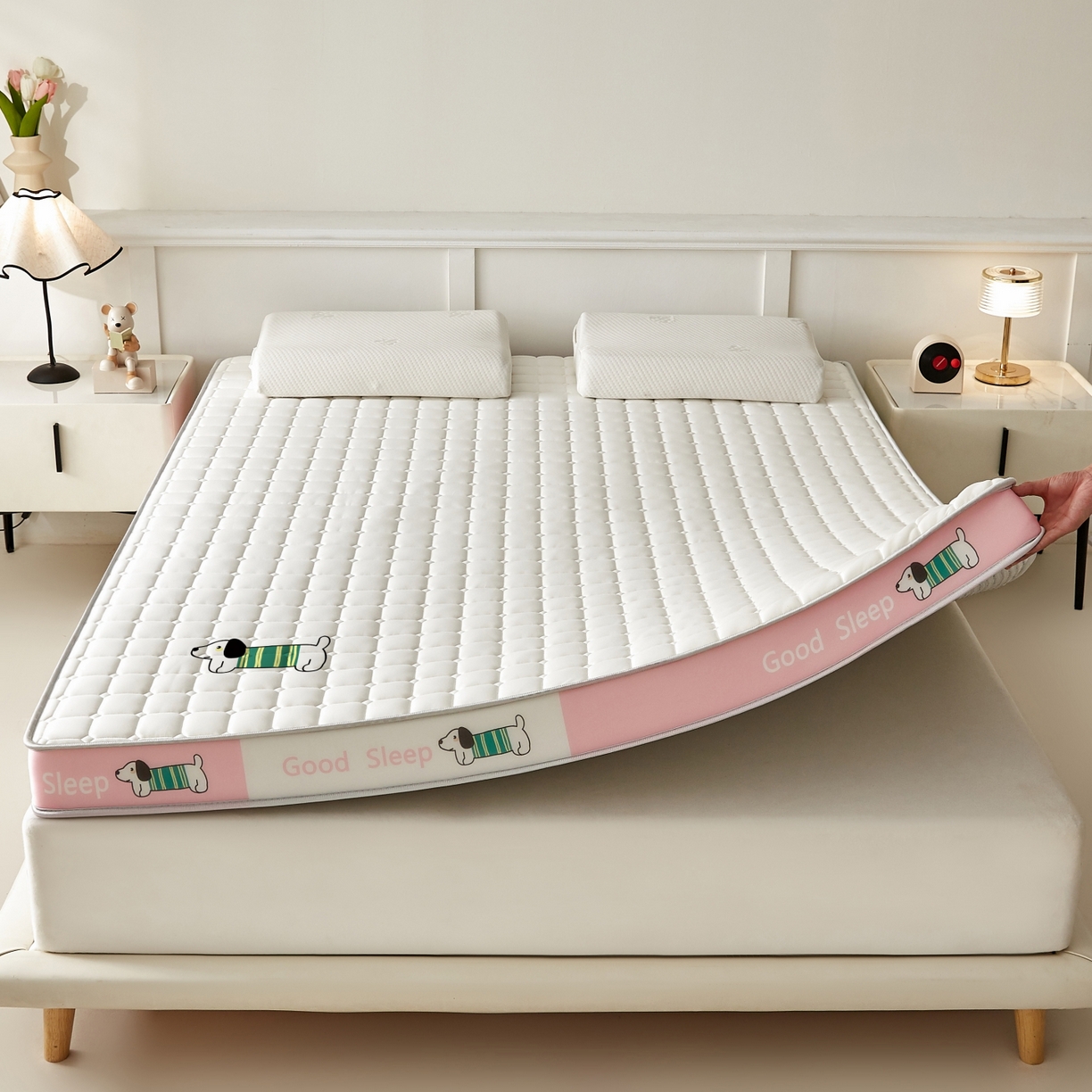 91家纺网 家纺一手货源 找家纺 元昊床垫 2025新款立体针织乳胶记忆海绵床垫 汪汪狗-布丁粉