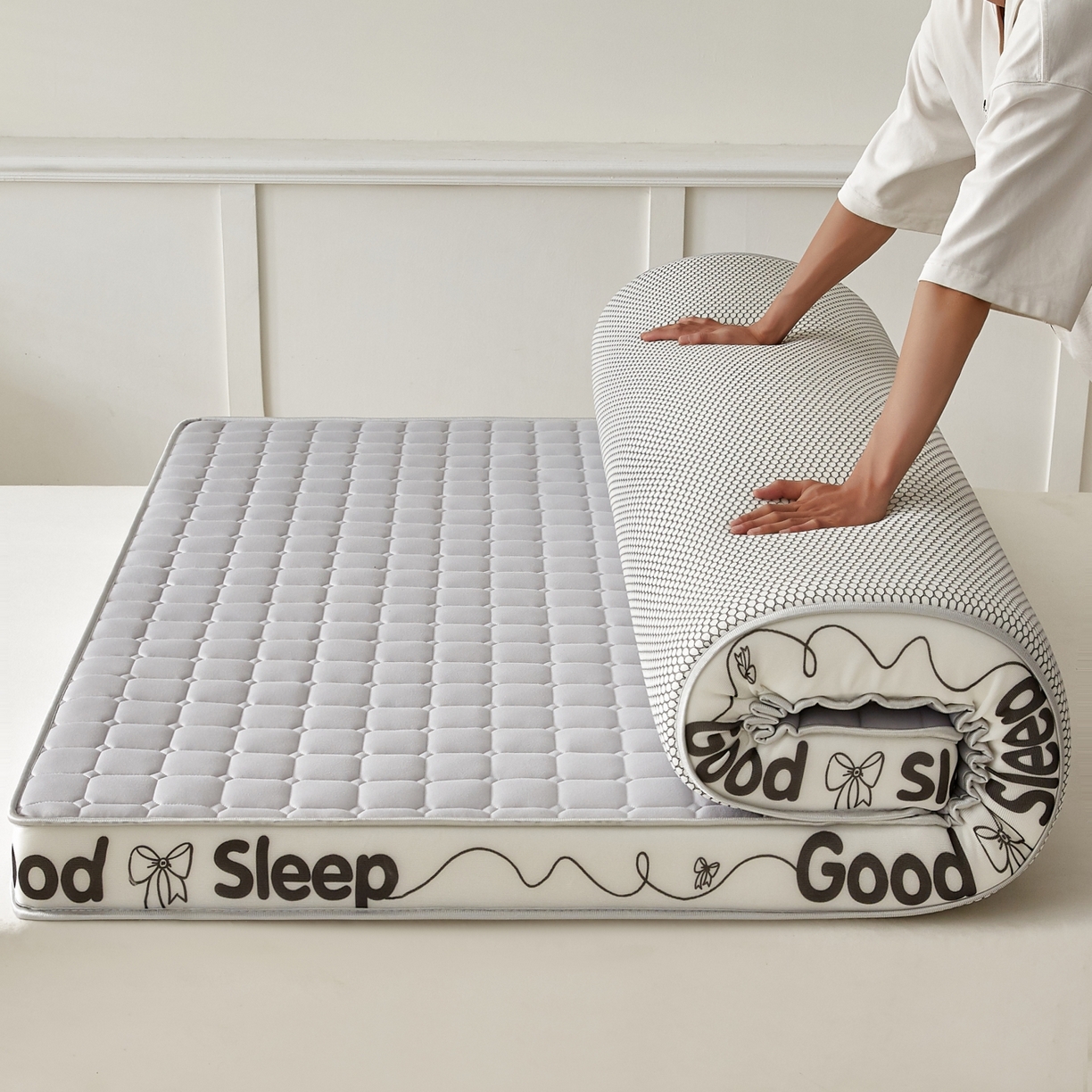 91家纺网 家纺一手货源 找家纺 元昊床垫 2025新款立体针织乳胶记忆海绵床垫 蝴蝶结-落尘灰