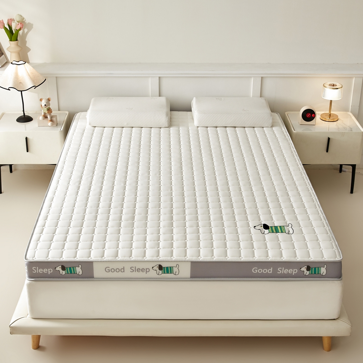 91家纺网 家纺一手货源 找家纺 元昊床垫 2025新款立体针织乳胶记忆海绵床垫 汪汪狗-布丁白