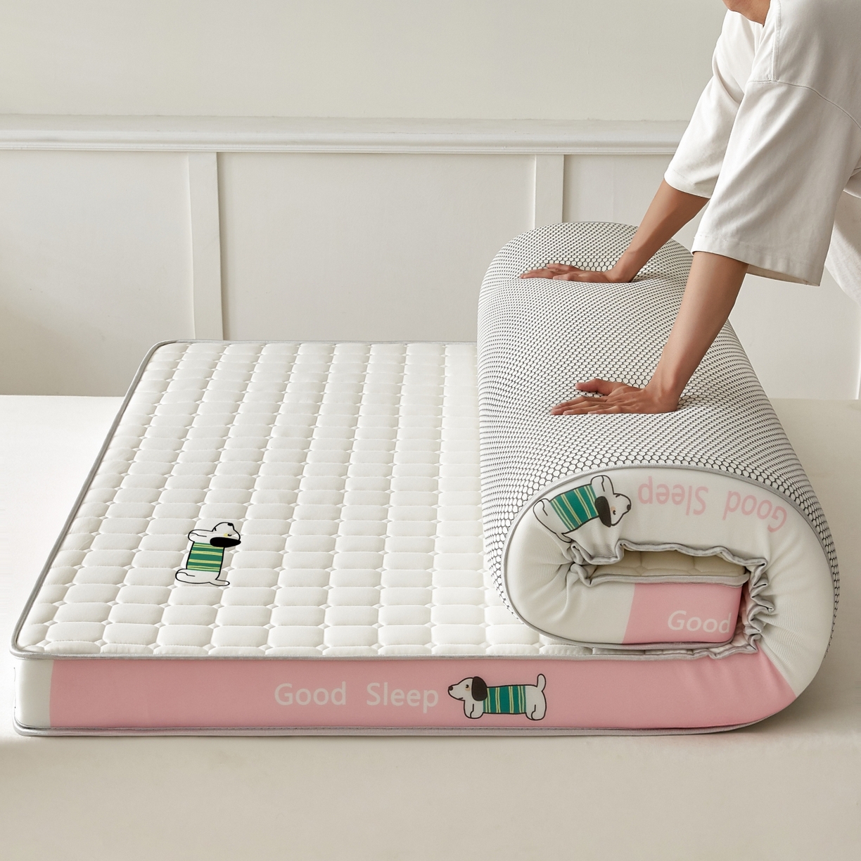 91家纺网 家纺一手货源 找家纺 元昊床垫 2025新款立体针织乳胶记忆海绵床垫 汪汪狗-布丁粉