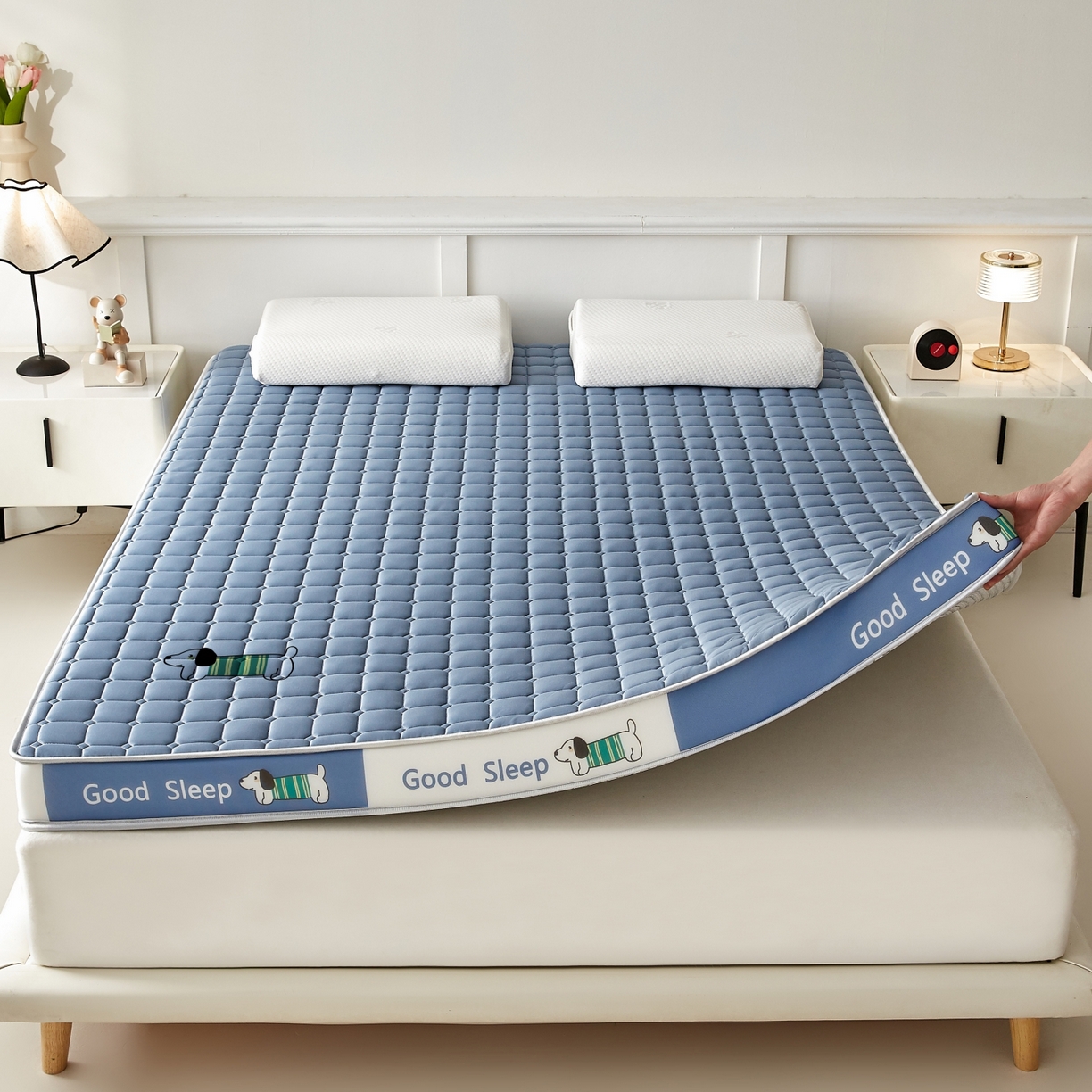 91家纺网 家纺一手货源 找家纺 元昊床垫 2025新款立体针织乳胶记忆海绵床垫 汪汪狗-布丁蓝