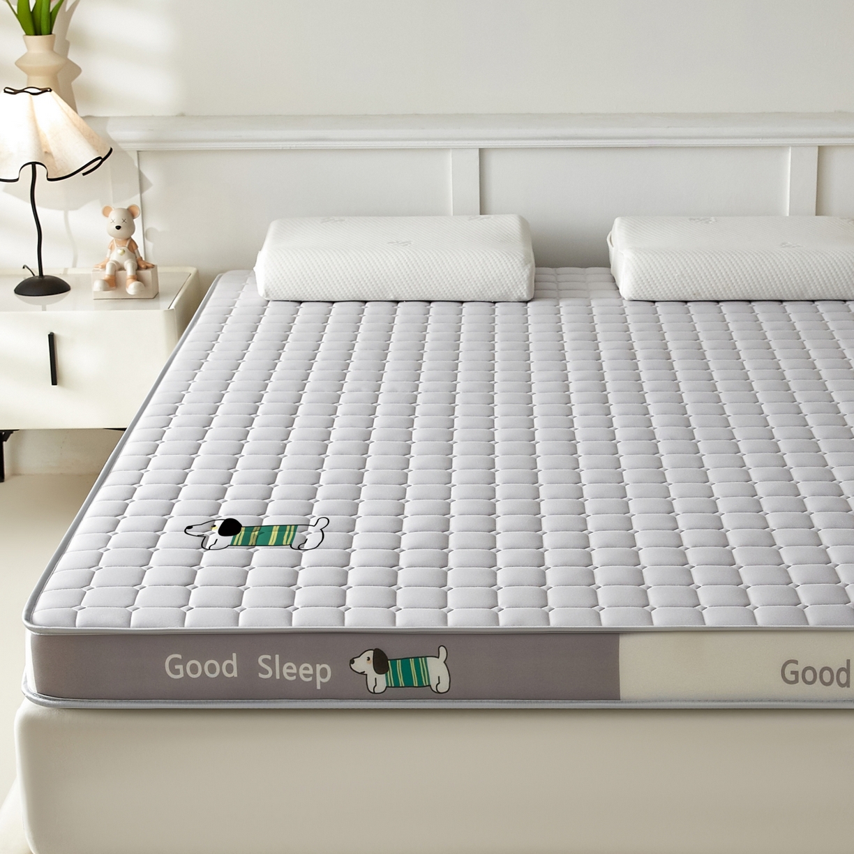 91家纺网 家纺一手货源 找家纺 元昊床垫 2025新款立体针织乳胶记忆海绵床垫 旺旺狗-布丁灰