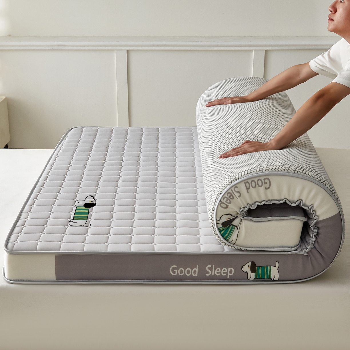 91家纺网 家纺一手货源 找家纺 元昊床垫 2025新款立体针织乳胶记忆海绵床垫 旺旺狗-布丁灰