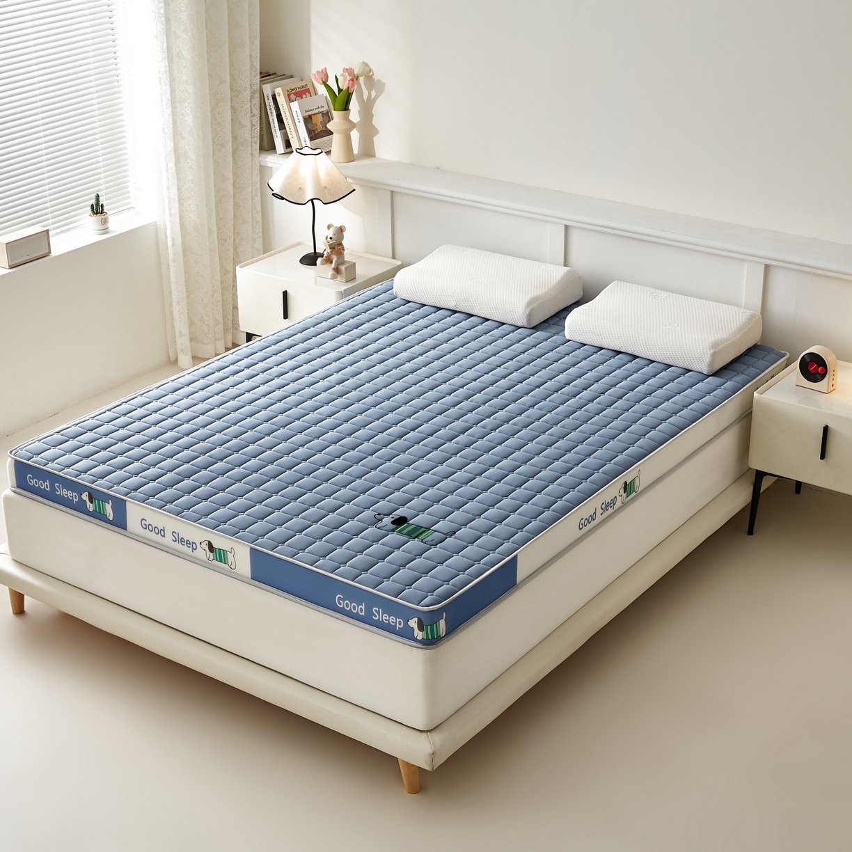 91家纺网 家纺一手货源 找家纺 元昊床垫 2025新款立体针织乳胶记忆海绵床垫 汪汪狗-布丁蓝