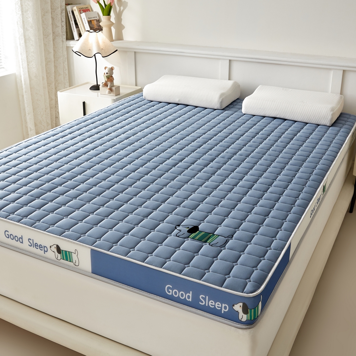 91家纺网 家纺一手货源 找家纺 元昊床垫 2025新款立体针织乳胶记忆海绵床垫 汪汪狗-布丁蓝
