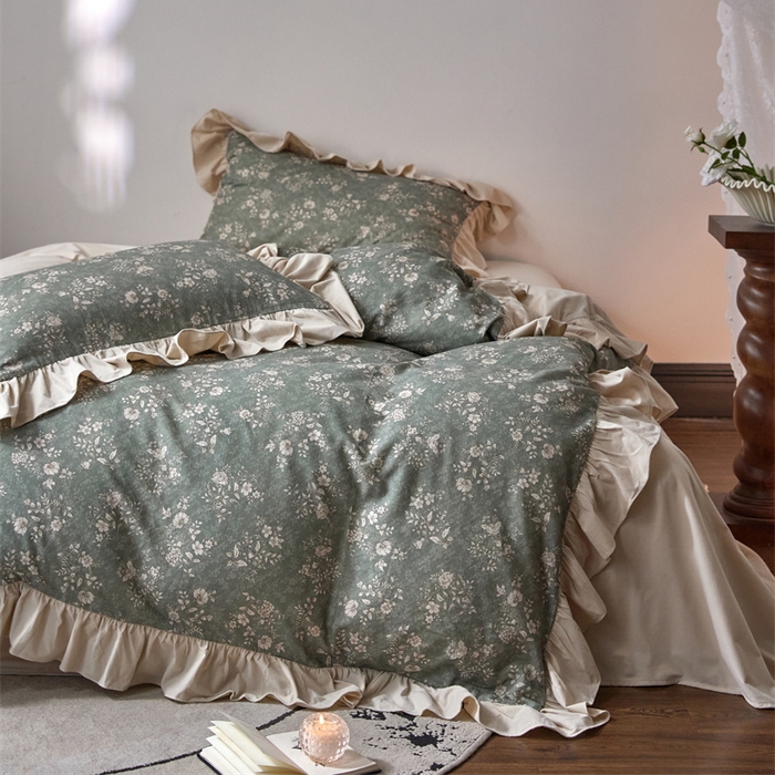 91家纺网 家纺一手货源 找家纺 金奇达家纺 2025新款保暖羽零™空气拉绒加厚双感棉绒四件套全棉双层纱【法式复古】（会员减30元）双感棉绒【法式复古】系列，标准号全网控价（折后券后）不低于228元 复古香颂-绿