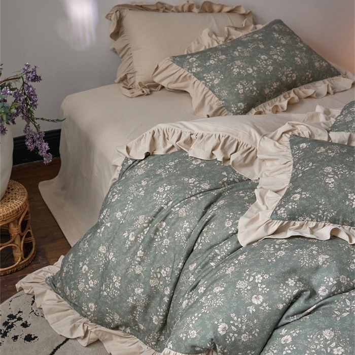 91家纺网 家纺一手货源 找家纺 金奇达家纺 2025新款保暖羽零™空气拉绒加厚双感棉绒四件套全棉双层纱【法式复古】（会员减30元）双感棉绒【法式复古】系列，标准号全网控价（折后券后）不低于228元 复古香颂-绿