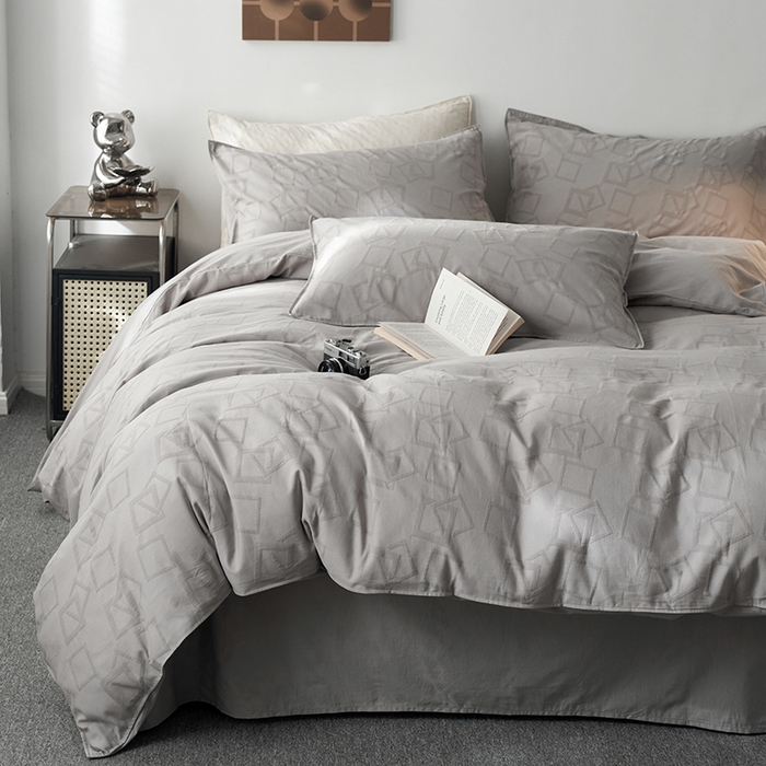 91家纺网 家纺一手货源 找家纺 宜代光年 2025新款三层纱60s水洗棉提花系列四件套 镜像